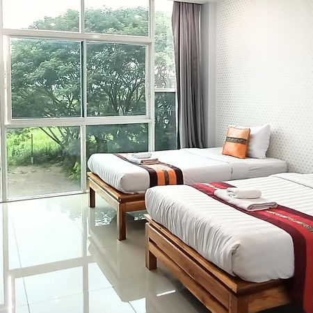 Km Hotel Chiang Mai Extérieur photo