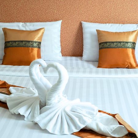 Km Hotel Chiang Mai Extérieur photo