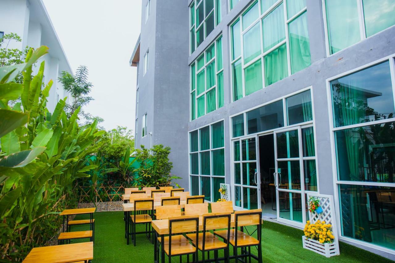 Km Hotel Chiang Mai Extérieur photo
