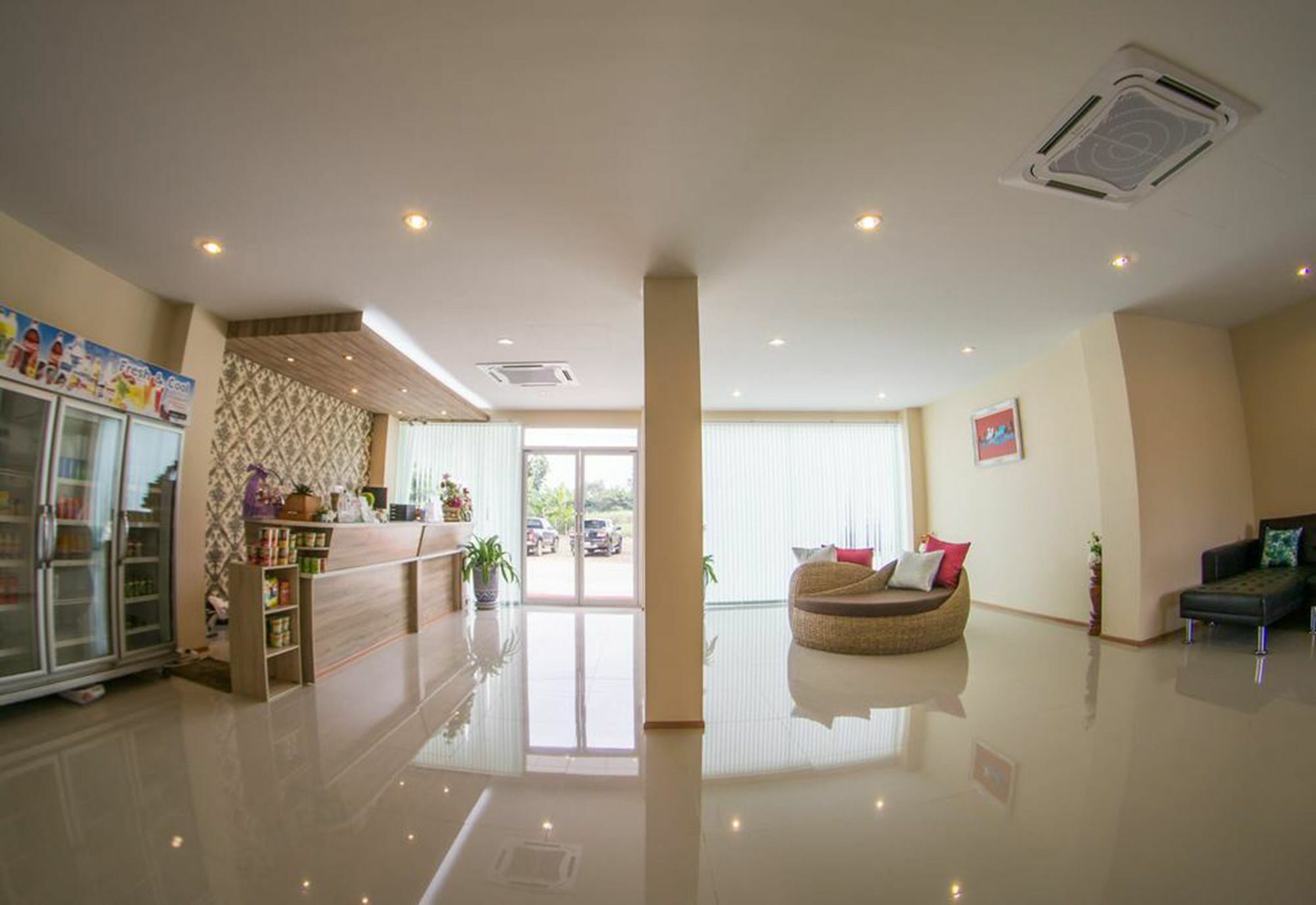 Km Hotel Chiang Mai Extérieur photo