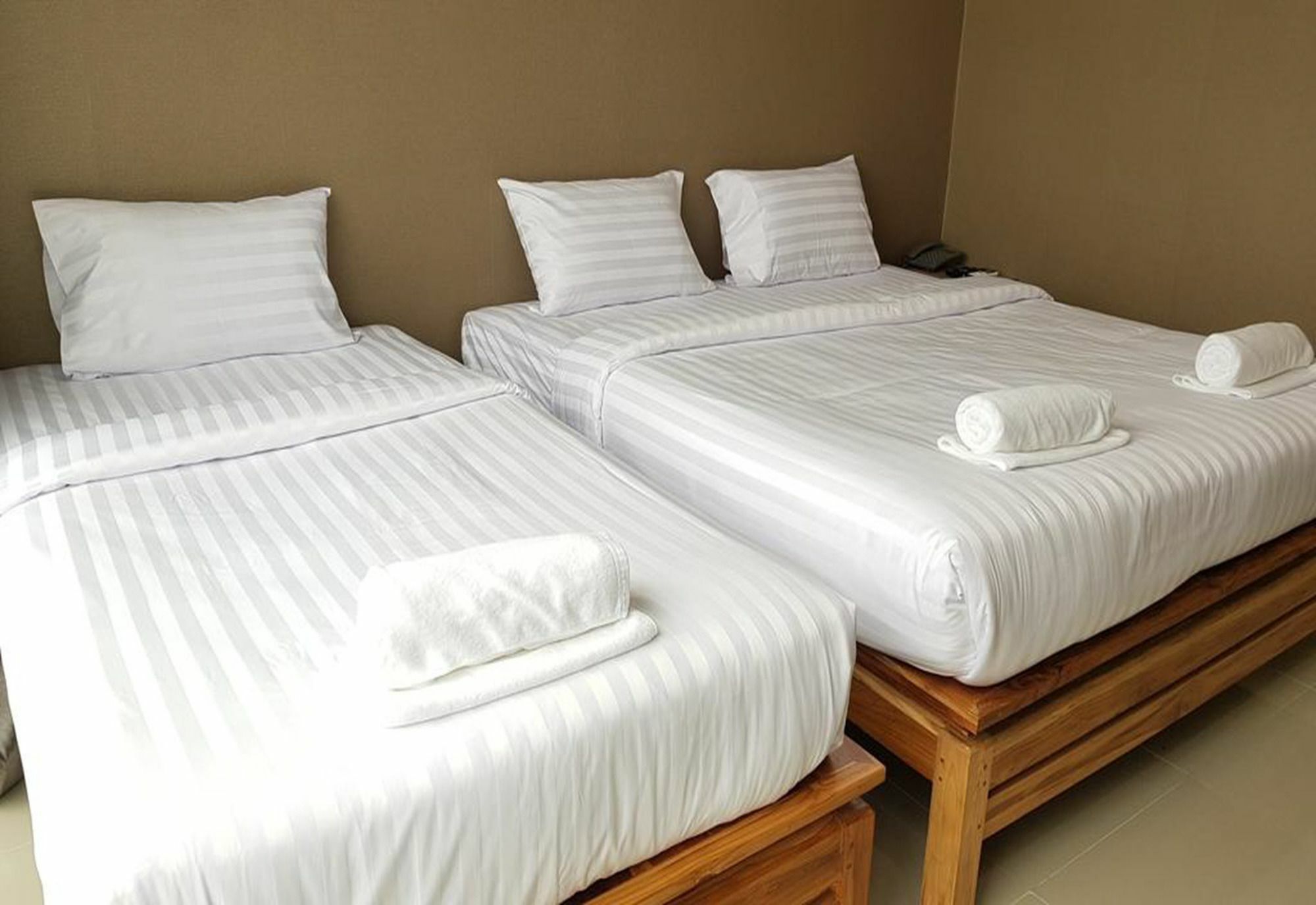 Km Hotel Chiang Mai Extérieur photo