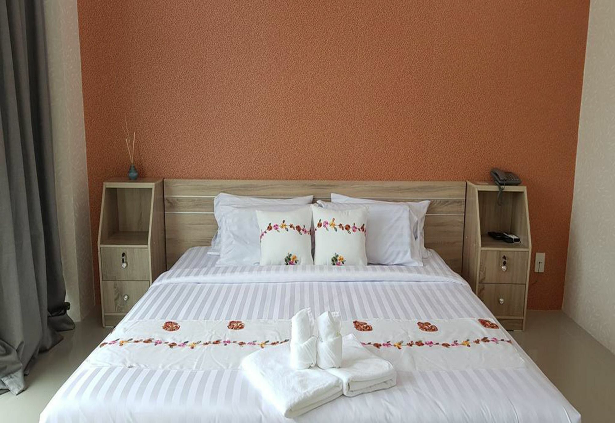 Km Hotel Chiang Mai Extérieur photo